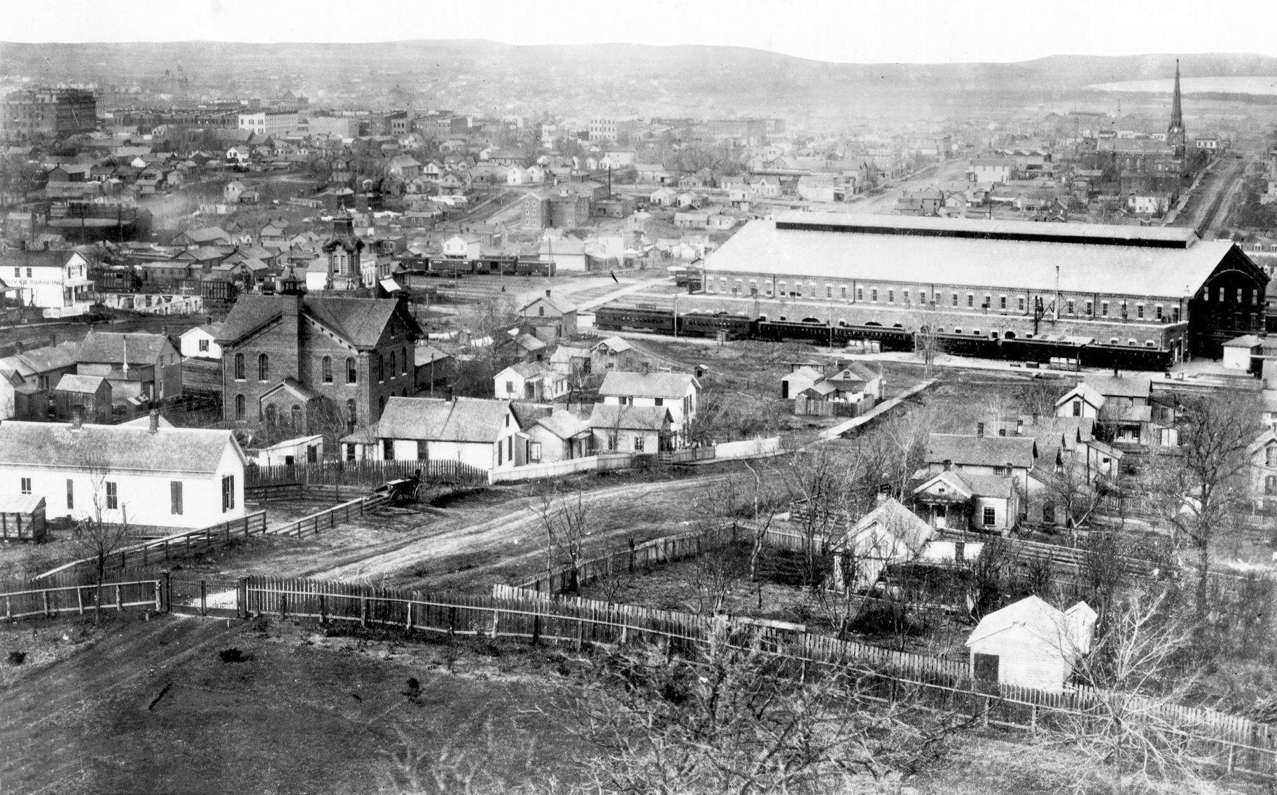 1896